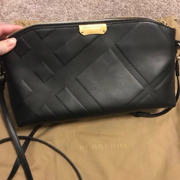 Burberry women’s leather crossbody bag - Picture 1 of 8